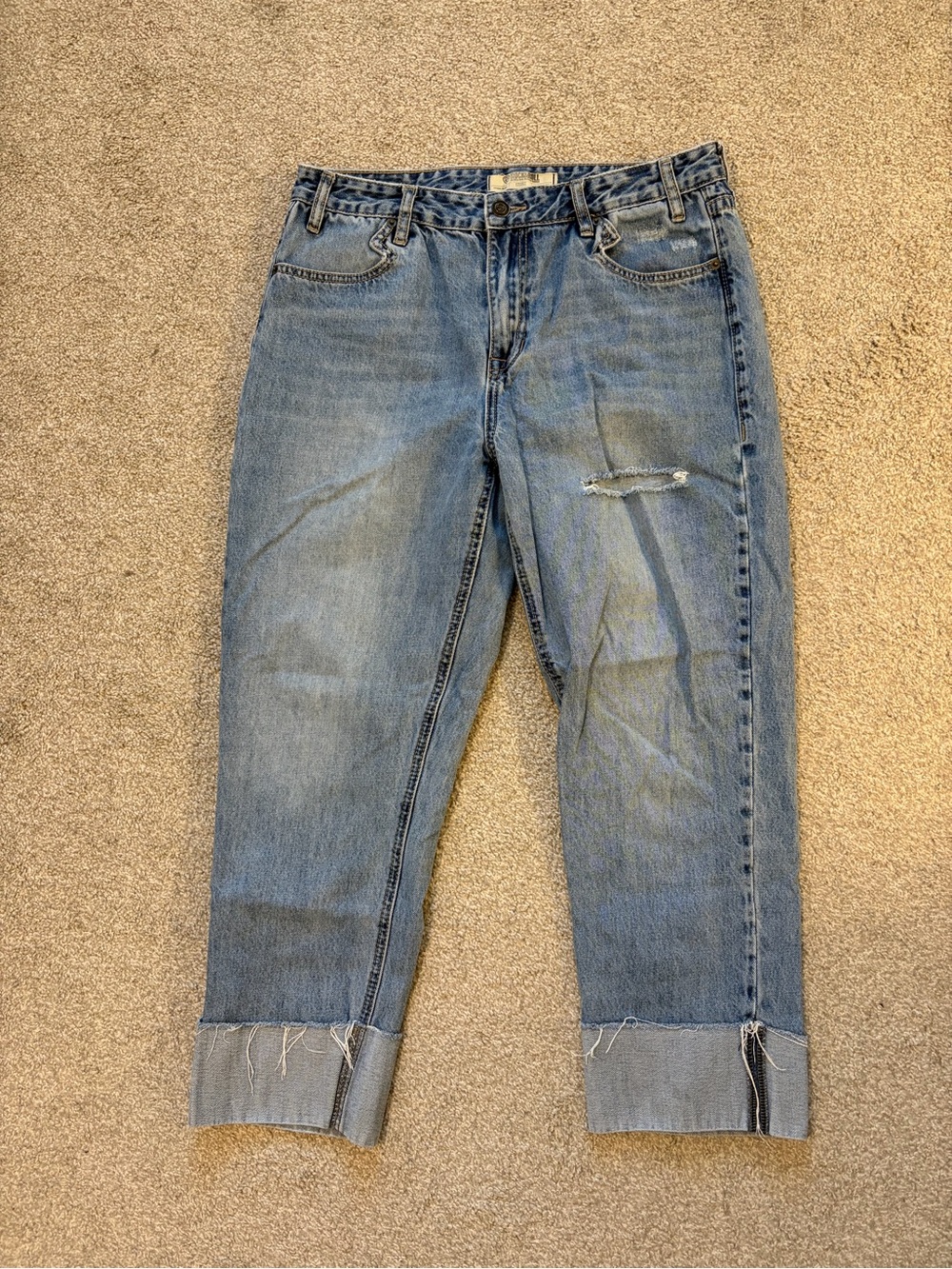High-Rise Cropped Women’s Jeans in Light Blue Wash